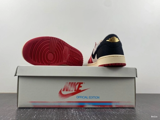 Bmlin Shoes x Trophy FN0432-100 Away Low OG Jordan Room Air 1 0811